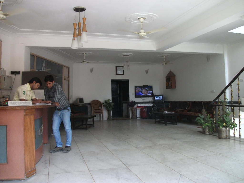 Shalimar Hotel New Delhi Ngoại thất bức ảnh