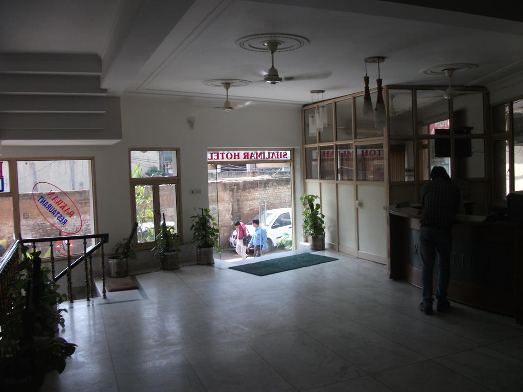 Shalimar Hotel New Delhi Ngoại thất bức ảnh